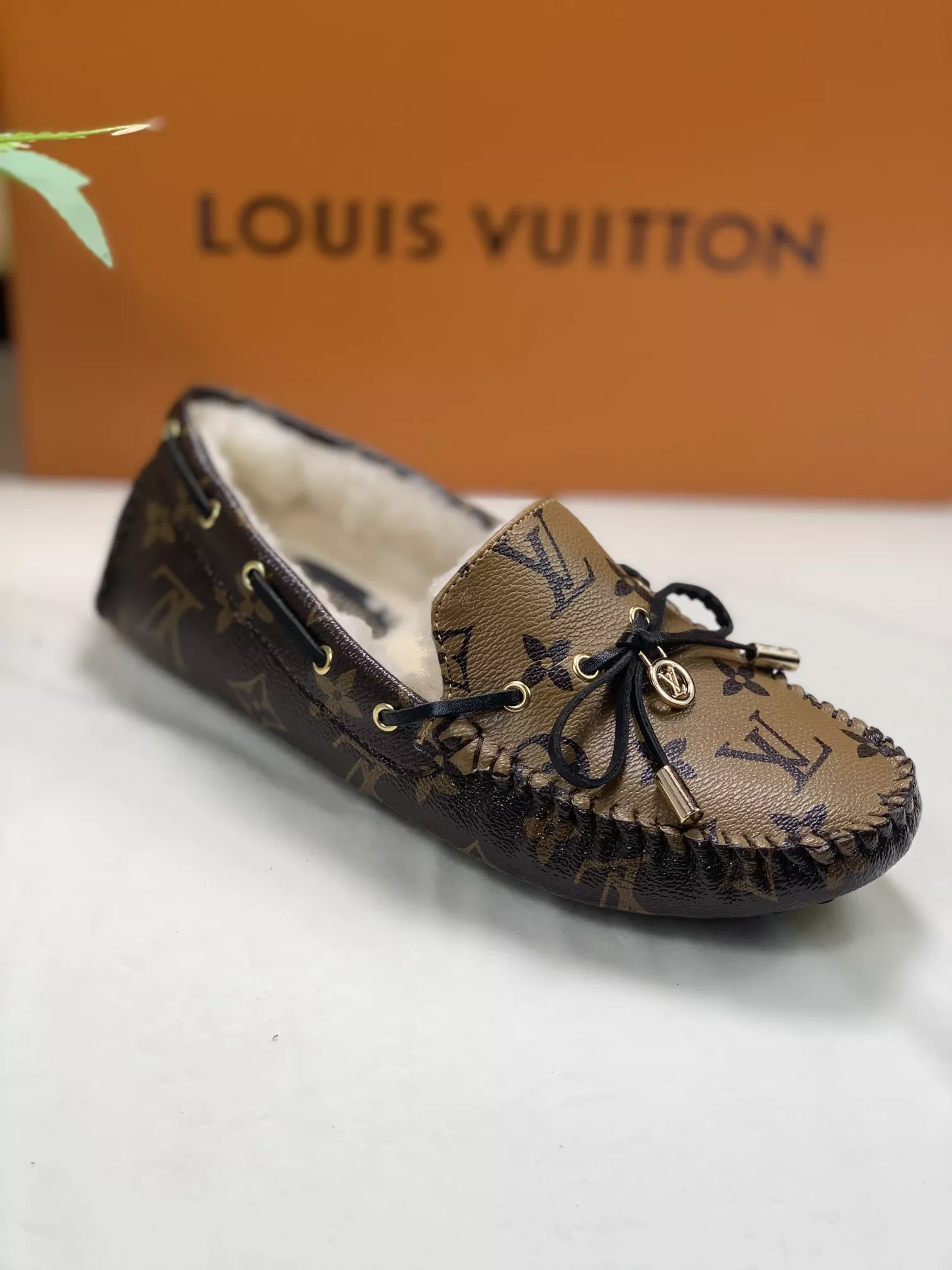 louis vuitton lv oxfords chaussures pour femme s_12b5ab01